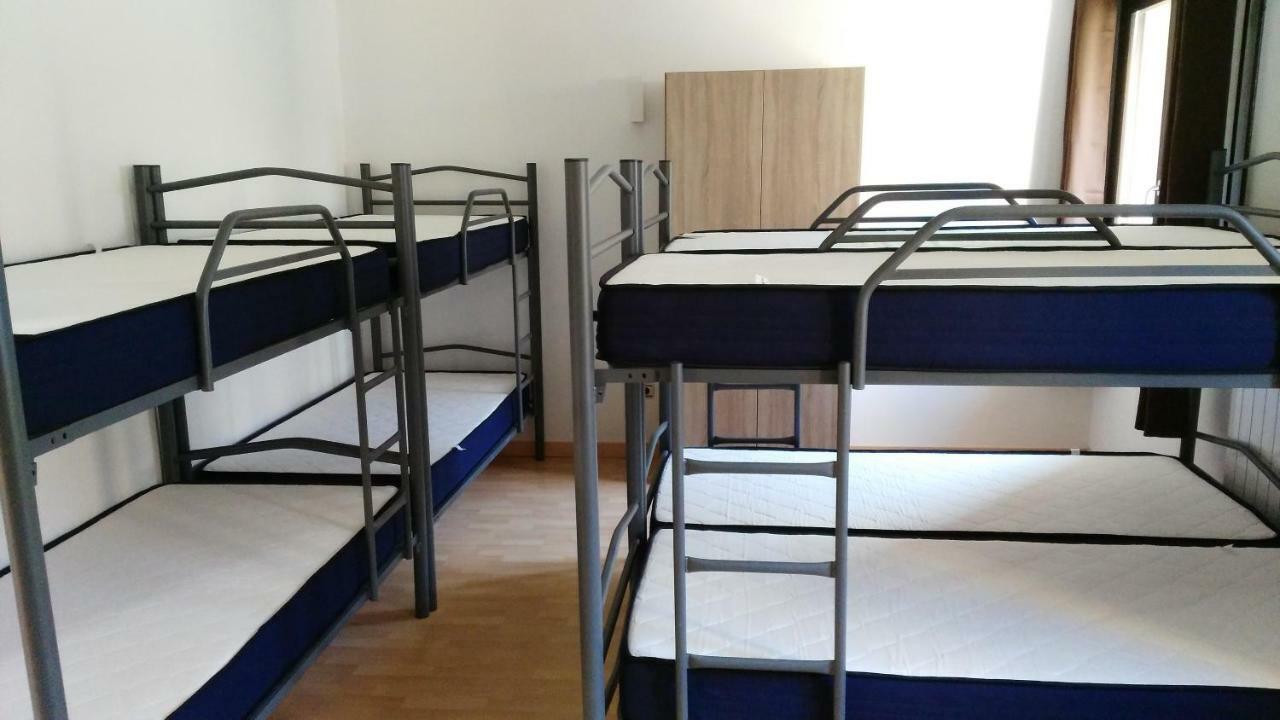 Albergue de Benabarre Bagian luar foto