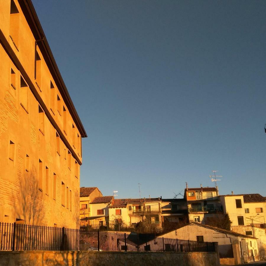 Albergue de Benabarre Bagian luar foto